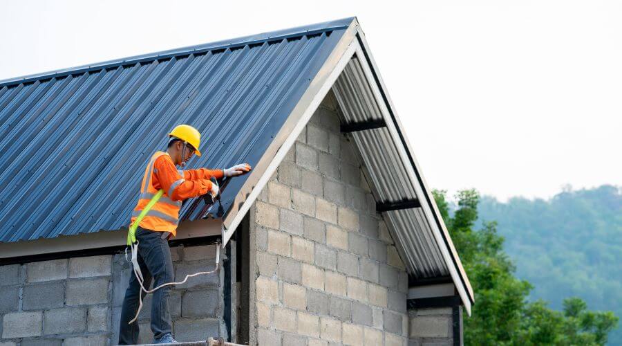 Expert Emergency Roof Repairs services in Waccabuc, NY